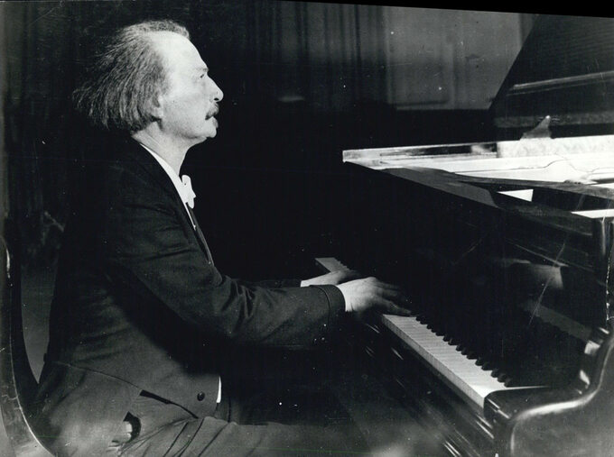 I.J. Paderewski