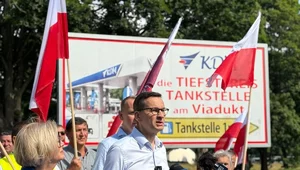 Miniatura: "Do dymisji! Ręce precz od obywateli"....