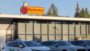 Miniatura: Kierowcy muszą uważać pod Biedronką i...