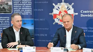 Miniatura: Tusk w bazie wojskowej o "permanentnej...