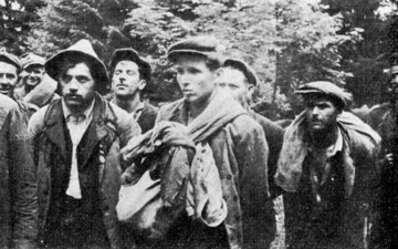 Członkowie UPA schwytani przez Ludowe Wojsko Polskie na&nbsp;jesieni 1946&nbsp;r.