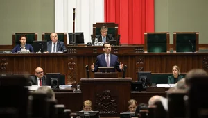 Miniatura: Sondaż dla DoRzeczy.pl: PiS znów zyskuje,...