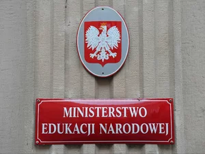 Miniatura: Organizacje społeczne: Rozporządzenie MEN...