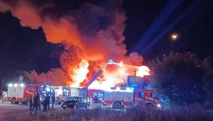 Miniatura: Potężny pożar w Czeladzi. Jest apel do...