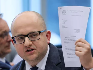 Miniatura: Posłowie PiS zaatakowani w Sejmie. Matecki...