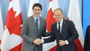 Miniatura: "Ten akt ma szczególny wymiar". Tusk i...