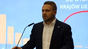 Miniatura: "Politycy PO kłamią". Ozdoba: Nie ma...