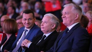 Miniatura: Miażdżąca przewaga PiS, pięć partii w Sejmie