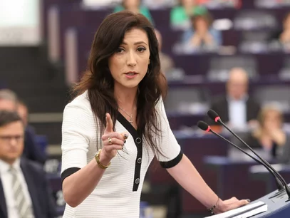 Miniatura: "Minister z urojeniami"....