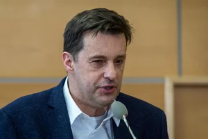 Miniatura: Gadowski: Niemcy okradli Polskę ze...