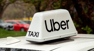 Miniatura: Holandia nałożyła drakońską karę na Ubera