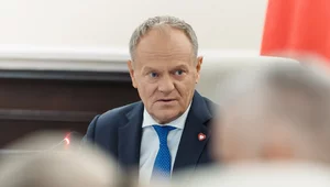 Miniatura: Premier: Podpisałem wniosek. Nie pytajcie...