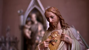 Miniatura: Kim na żydowskim weselu były panny z...