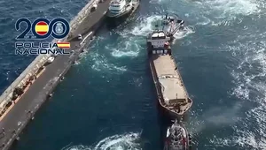 Miniatura: Hiszpania przejęła statek z 10 tonami...