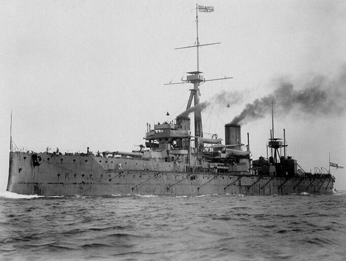 Brytyjski pancernik HMS Dreadnought