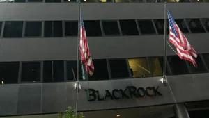 Miniatura: Ciemne chmury nad BlackRock