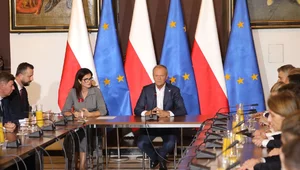 Miniatura: Tusk zapowiada "wielką rządową spowiedź"....