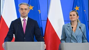 Miniatura: Sprawy smartfonów i pornografii. Rząd...