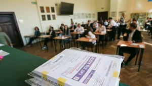 Miniatura: Ruszyły matury. CKE reaguje na informacje...