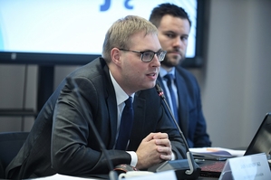 Wiceminister: Dzięki Polskiemu Ładowi w kieszeniach Polaków zostanie 14...