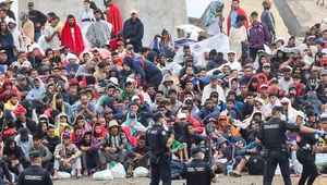 Miniatura: Ceuta nie radzi sobie z kryzysem. Plaża...
