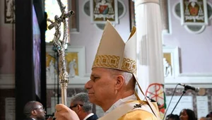 Miniatura: Leon XIV: Demokracja musi być zakorzeniona...