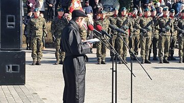 Upamiętnienie Katarzyny i Sebastiana Kazak&oacute;w zamordowanych za pomoc Żydom w czasie okupacji niemieckiej.