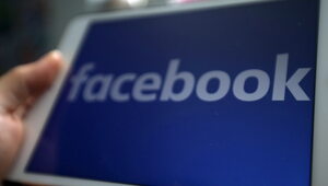 Miniatura: Facebook blokuje media w Australii. To...