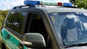 Miniatura: "Rzucano kamieniami, uszkodzono pojazd"....