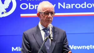 Miniatura: Wiceszef MSWiA o znalezionych fragmentach...