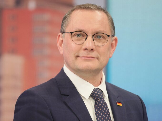 Tino Chrupalla, lider Alternatywy dla Niemiec (AfD)