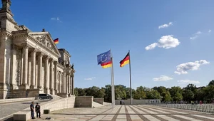 Miniatura: Zaufanie Niemców do władzy i mediów. Wynik...