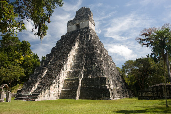 Świątynia Majów w Tikal, Gwatemala