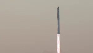 Miniatura: Wystartowała największa rakieta świata....