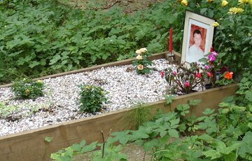 Gr&oacute;b Aleksandra Litwinienki na&nbsp;londyńskim cmentarzu. 2007&nbsp;r. Fot: John Armagh