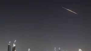 Miniatura: Trwa wymiana ciosów. Syreny i "głośne...