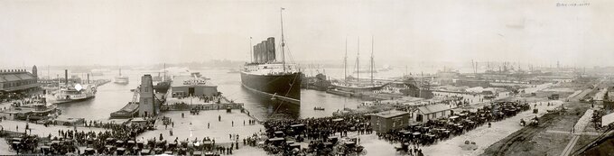&bdquo;Lusitania&rdquo; po&nbsp;zdobyciu Błękitnej Wstęgi Atlantyku w&nbsp;1907