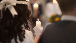 Miniatura: Ile włożyć do koperty na wesele lub...