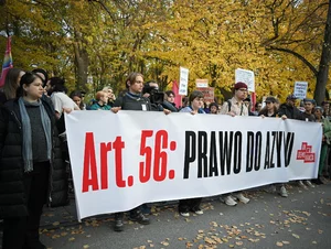 Miniatura: Protest przed KPRM w obronie migrantów....