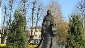 Miniatura: Ambicje księżnej