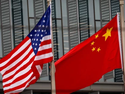 Miniatura: Gniew Pekinu. Chiny uderzają w USA