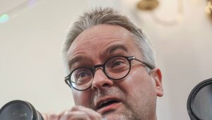 Miniatura: Znany prawnik groził żonie? Dziennikarz...