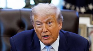 Miniatura: Trump zmienia zasady sprzedaży broni....