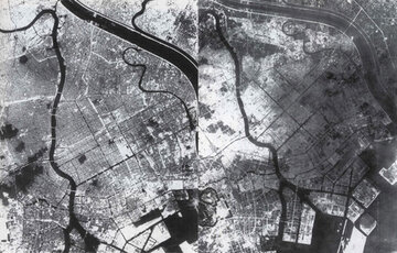 Zdjęcia lotnicze Tokio przed i&nbsp;po bombardowaniach 10 marca 1945&nbsp;r.