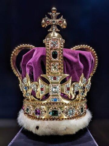Korona św. Edwarda wykonana w&nbsp;1660 roku