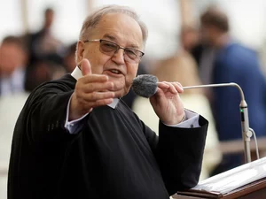 Miniatura: "Jakbym widział żulików". O. Rydzyk mocno...