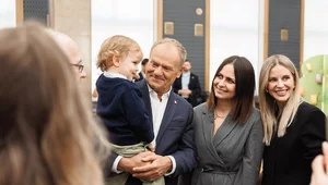 Miniatura: W sondażu oceniono flagowy program Tuska....