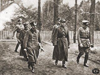 Gen. Tadeusz Kutrzeba i gen. Johannes Blaskowitz (z prawej) w drodze na rozmowy w sprawie kapitulacji Warszawy, 27 września 1939