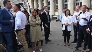 Miniatura: Awantura na konferencji Tuska przed TVP....