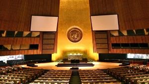 Miniatura: "Wzrost liczby zgonów o sześć milionów"....